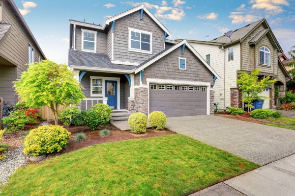 Curb Appeal Landscaping in Lehi